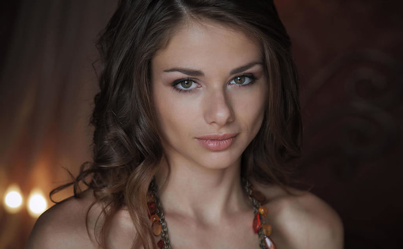 Оленка, 23